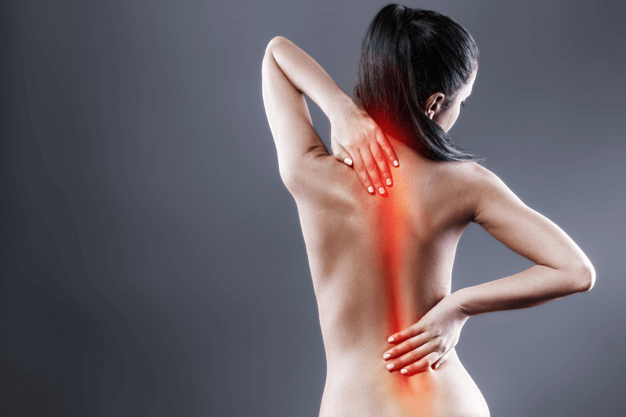 astrus skausmas nugaros apacioje