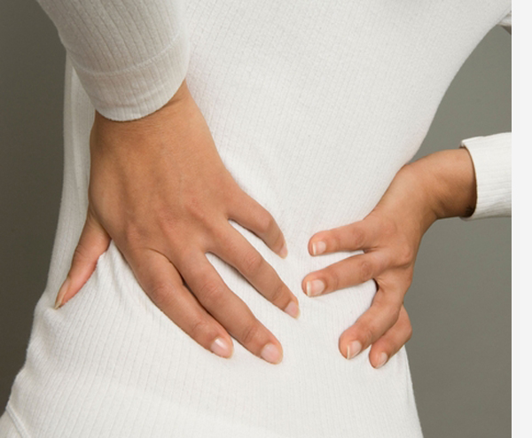 moterų sąnarių skausmas laikykite artimųjų pirštų sąnarius nuo alkūnės