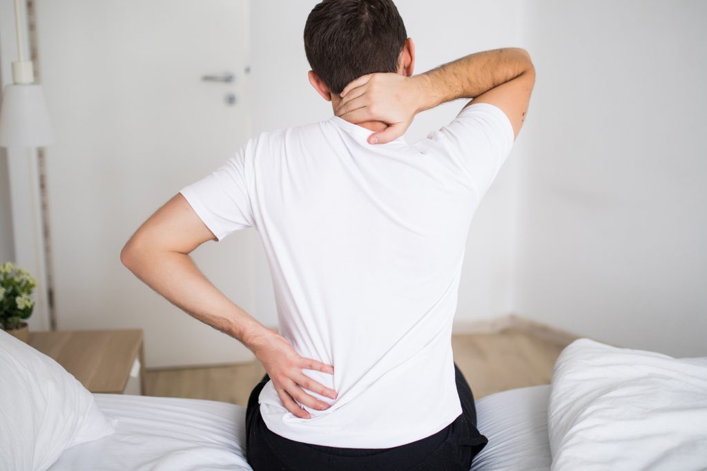 nugaros skausmai apacioje geliai prieš osteochondrozės