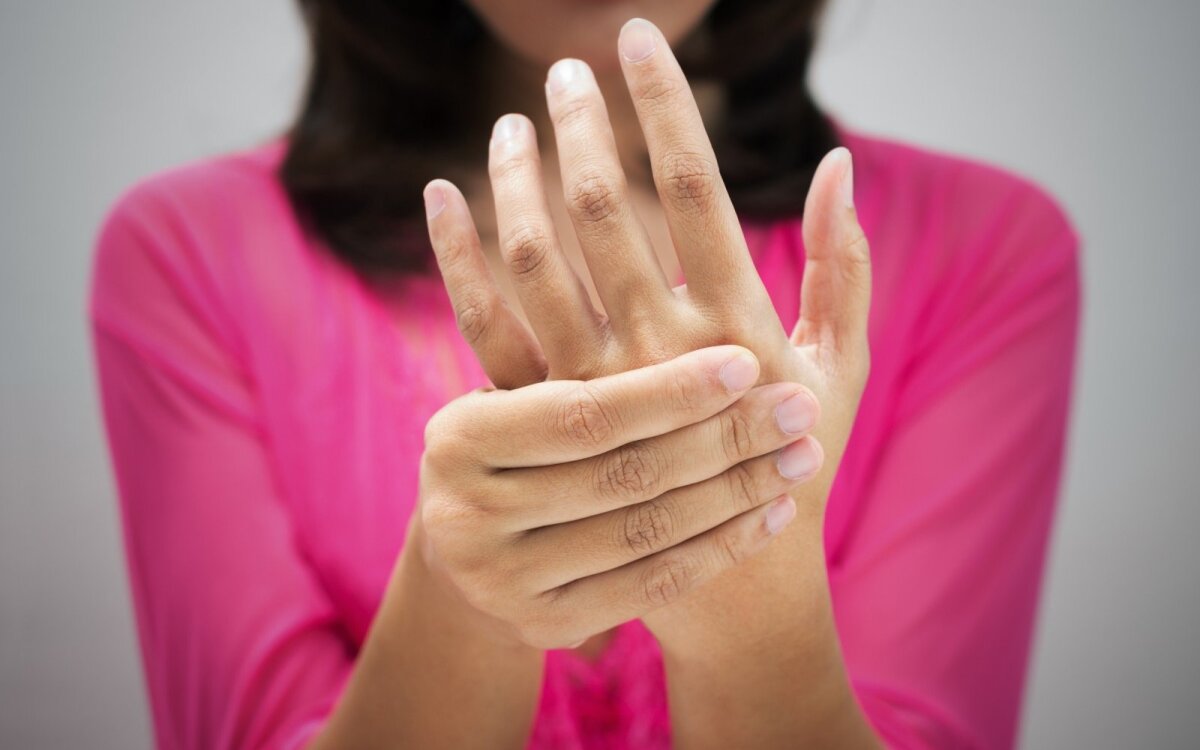 ranku sanariu ligos osteochondrozė tepalas palyginimas