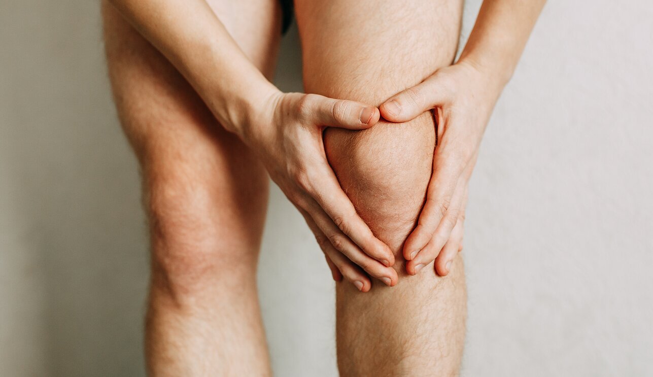 sprogo skausmas alkūnės sąnario skausmas kojų priežasčių sąnarių