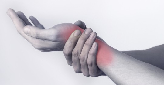 priežastys rankų skausmo slash problemų gydymas
