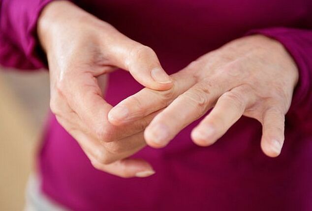 artritas nykščio ant rankų kirtimo sąnarių artrozės