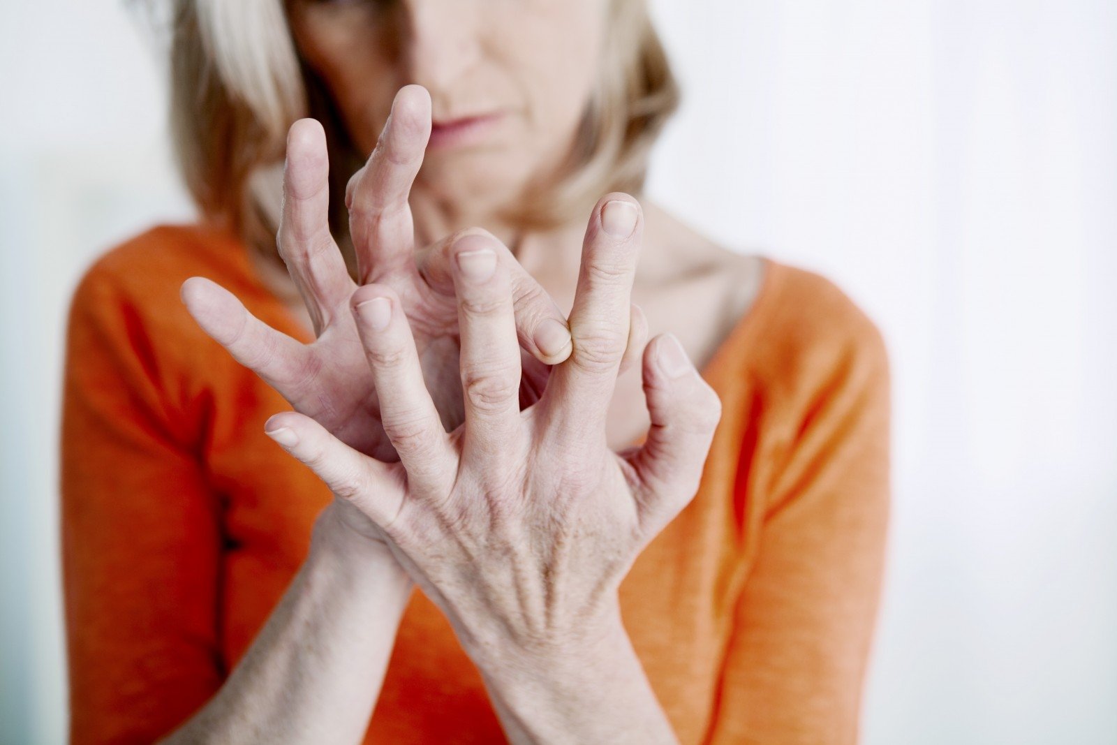 artritas rankų tinkamą gydymą