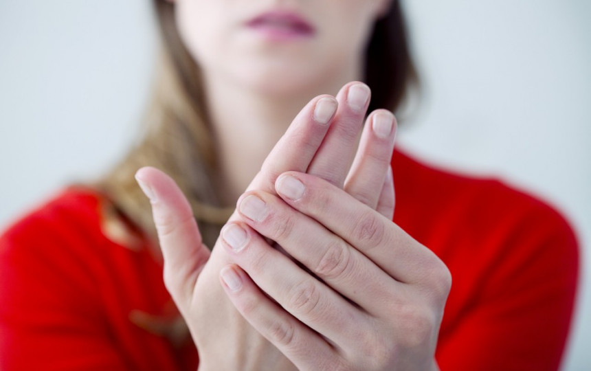pakeisti rankų sąnarių artritas slaugos procesas ligų kaulų ir sąnarių