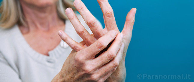 artrito šepečio rankų gydymo